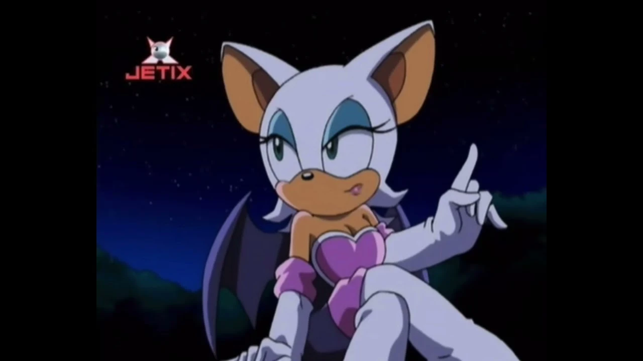 Rouge beats up Knuckles! Fandom