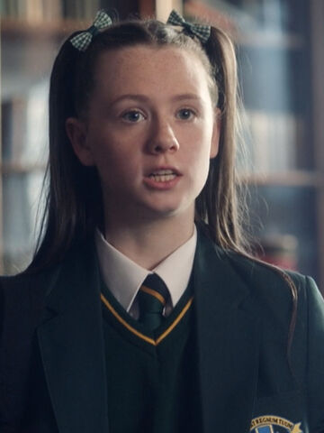 Characters | Derry Girls | FANDOM Powered By Wikia