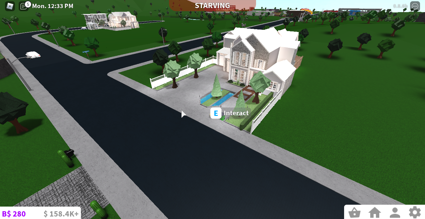 Rate my bloxburg house 1/10 :>