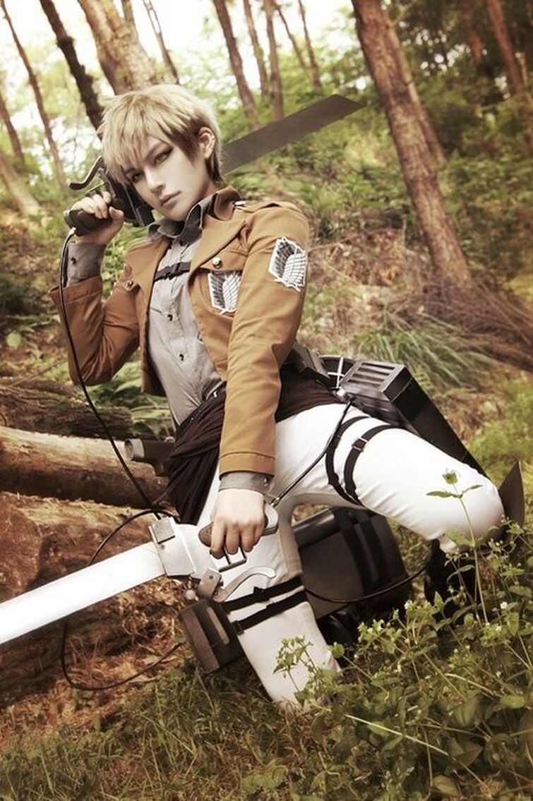 attack on titan cosplay