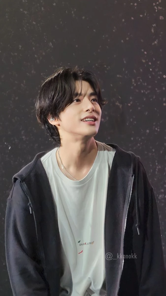 Daily k-pop idol/group #4 | Fandom