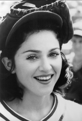 Mae Mordabito