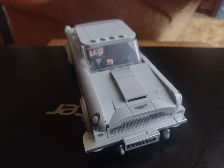 James Bond's Aston Martin. | Fandom