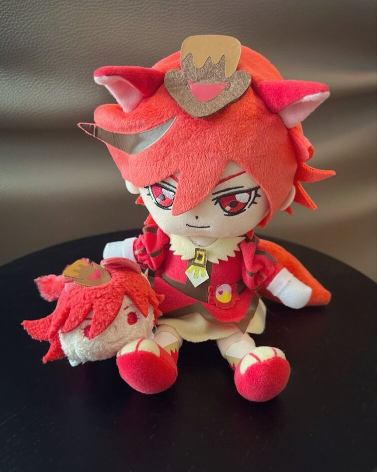 Disney Twisted Wonderland Plush Toy - Malleus Draconia | Hobby Genki