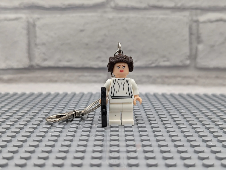 Princess leia lego keychain sale
