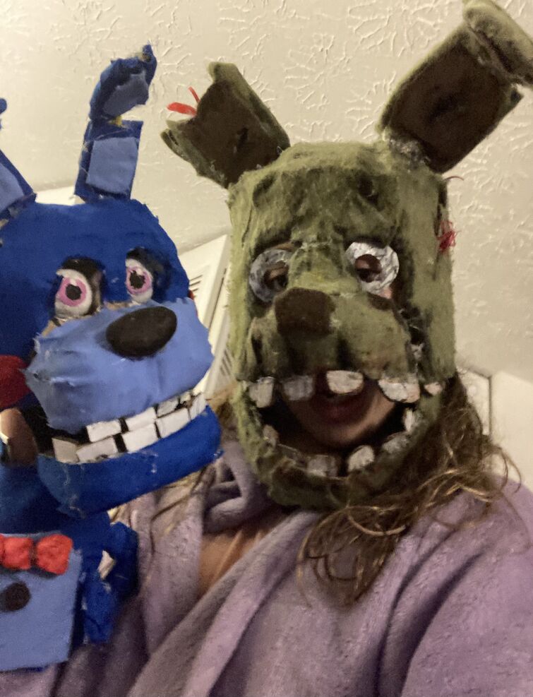Put your mask on, 'cause now the fun is starting…Don't keep it on long, fnaf  cosplay