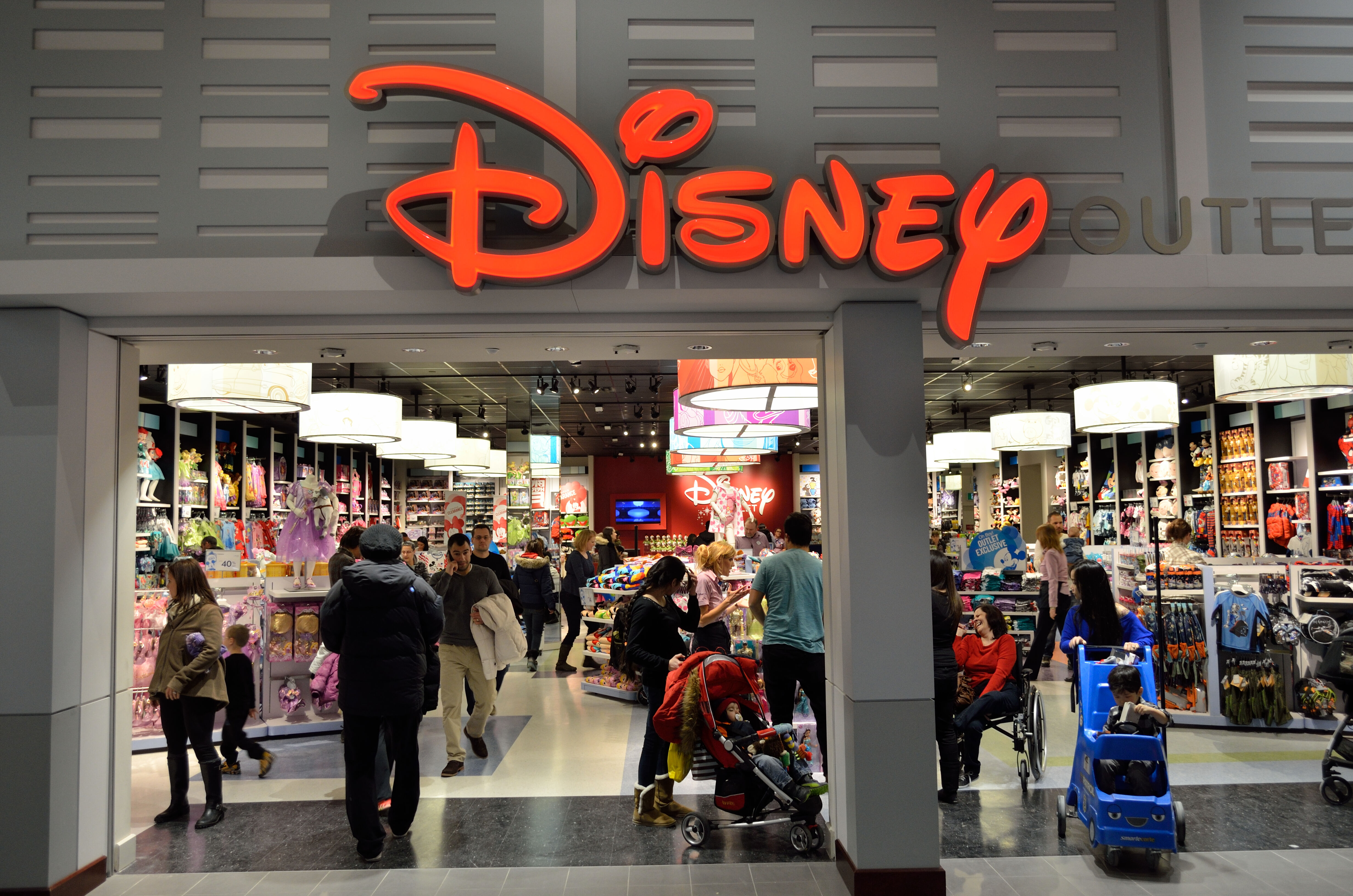 The First Disney Store Opens at a Mall: Today in Disney History