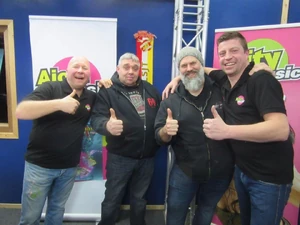 Steven Van Neck, Den Bremt, Gary en Koen De Craecker op Ajoin Music (©Koen De Craecker)