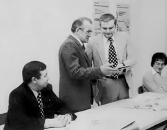 Bob bij de oprichting van het AVV (Voor Allen - 20/04/1979)