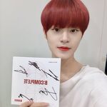 Daehwi on Twitter: "헤이 에비뉴~~!!!👍🏻👍🏻👍🏻오늘 음악중심부터 팬사인회까지 너무 고생 많았어요~~!!내일 인기가요에서 봐요~!!오늘도 BREATHE와 함께 시원한 주말 보내세요~~!~!🙏🏻🙏🏻🙏🏻🙏🏻🙏🏻🙏🏻" [2019.06.01] #1