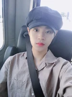 Daehwi on Twitter: "IM BACK LA 🇺🇸 ❤️💙" [2019.08.16] #2