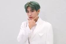 1STABIVERSARY with Woojin 4.jpg (8 KB) 1STABIVERSARY with Woojin #4 (May 2020)