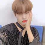 Daehwi on Twitter: "💜" [2019.09.03] #1