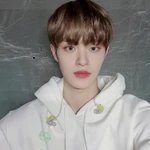 Daehwi on Twitter: "2019 BRANDNEW YEAR CONCERT에 와주신 팬여러분들 진심으로 감사드립니다 ㅎㅎㅎ 앞으로 오래오래 봐요~~🙏❤" [2019.12.14] #1