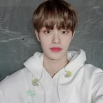 Daehwi on Twitter: "2019 BRANDNEW YEAR CONCERT에 와주신 팬여러분들 진심으로 감사드립니다 ㅎㅎㅎ 앞으로 오래오래 봐요~~🙏❤" [2019.12.14] #2
