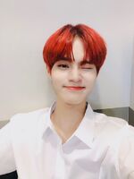 Daehwi on Twitter: "🔥 WHAT’S UP NY 🔥 It was so great to see all of you Kpop fans in New York!! I will never forget of today’s KCON at Madison Square Garden! Have a wonderful day!!❤️❤️❤️🤙🏻🤙🏻❤️❤️❤️" [2019.07.08] #3