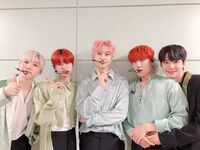 AB6IX Official on Twitter: "오늘도 반짝반짝 🌟 언제나 AB6IX의 별자리로 빛나 줘서 고마워요 ABNEW 🌌 #BREATHE #B_COMPLETE #에이비식스 #임영민 #전웅 #김동현 #박우진 #이대휘 #브랜뉴뮤직 #BRANDNEWMUSIC" [2019.06.12] #2