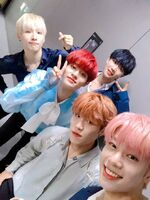 AB6IX Official on Twitter: "ABNEW 분들이 선물해 준 값진 하루🎁 정말 정말 감사합니다😭 사랑해비뉴🥰 #BREATHE #B_COMPLETE #에이비식스 #임영민 #전웅 #김동현 #박우진 #이대휘 #브랜뉴뮤직 #BRANDNEWMUSIC" [2019.05.28] #2