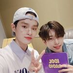 Daehwi and Donghyun on Twitter: "오늘 라디오 📻너무너무너무너무너무 즐거워따ㅏ#MBC #아이돌라디오 너무 감사드립니다~!!다음에 또 고고~~!!" [2020.04.07] #2