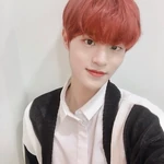 Daehwi on Twitter: "에비뉴~~!!오늘도 1등 트로피를 안겨줬네요~~!!🏆🏆🏆🏆🏆🏆이렇게 많은 사랑을 받을 자격이 있나 싶기도 하지만 ㅎㅎㅎ 에비뉴가 준거니까 감사히 받을게요!앞으로 더 열심히 하겠습니다~!감사해요~!!❤️❤️❤️👏🏻❤️❤️❤️" [2019.06.05] #2