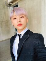 Woong on Twitter: "안녕하세웅🌸여러분!! 오늘 무대 어떠셨나요?! 큰 함성으로 저희 응원해주셔서 너무 감사해요❤️ 진짜루우!!! 마지막 사진은 멋진척하는 우리형🤪" [2019.09.30] #3