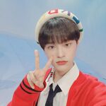 Daehwi on Twitter: "어제 #엠카운트다운 😇엠카 스쿨 잘 보셨나요오오~!!🥰🥰" [2020.04.17] #3