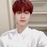 Daehwi on Twitter: "어제 너무 정신이 없어서 지금 올리네요~ ㅎㅎㅎ어제 엠넷 케이콘에서 너무 많은 사랑 주셔서 너무 감사합니다!!오늘 드림 콘서트에서 좋은 모습 보여드릴게요~!!파이팅~! 👍🏻" [2019.05.18] #1