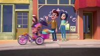 Theme 2 - Miranda and Lex waving to Abby.png (1.56 MB)