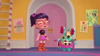 215b - Abby laughing at Bozzly again.png (1.52 MB)