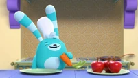 AH5s3 - Bozzly eats the carrot.png (1.77 MB)