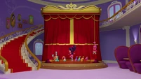 112a - Curtain opening.png (1.63 MB)