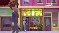 220a - Flower shop opening