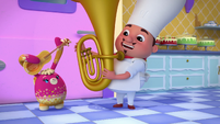 216 - Chef Jeff gets his tuba