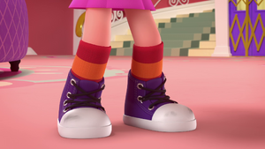 208b - Shoes activating.png