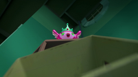 216 - Princess Flug shocked as the box falls