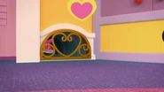 226b - Princess Flug leaves.png (1.48 MB)