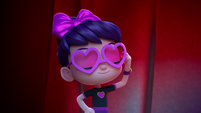 AH5s6 - Abby wearing heart shades and a bigger bow