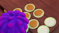 119 - Grumbles getting all the pancakes