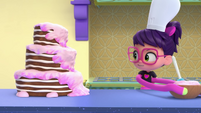 AH5s9 - Let's check Chef Jeff's cake.png (1.52 MB)