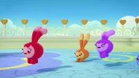 Theme 2 - Peepers bounce over to Abby.png (1.03 MB)
