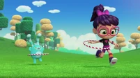AH5s10 - Abby and Bozzly beginning to run.png (1.48 MB)