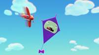 126a - Toy plane flies around Kite Grumbles