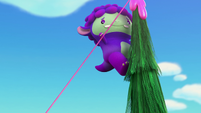 119 - Grumbles reaching for the zipline