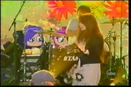 2005-04-29 0005am Jimmy Kimmel Live.png (566 KB) Jimmy Kimmel Live! April 29, 2005 -- Found by Oakley Tapes