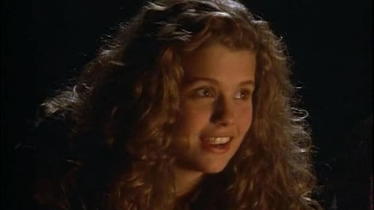 Samantha Are You Afraid Of The Dark Absolute Horror Wiki Fandom 1122