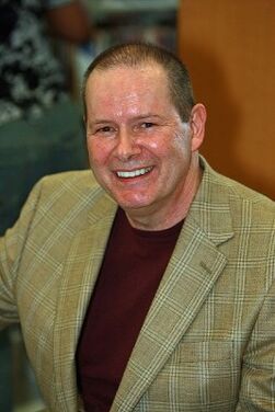 Robert McCammon.jpg