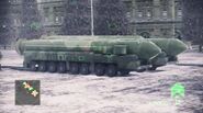 Пусковые установки "Тополей-М" войск НРФ на Красной площади в Москве