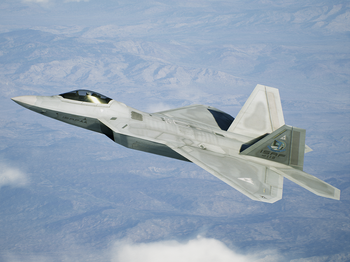 F-22A -Mobius1- AC7 Flyby