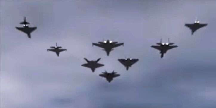 AC planes.jpg