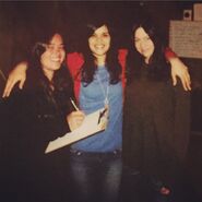 Natasha with Rachel Yamagata e Sandy Bell